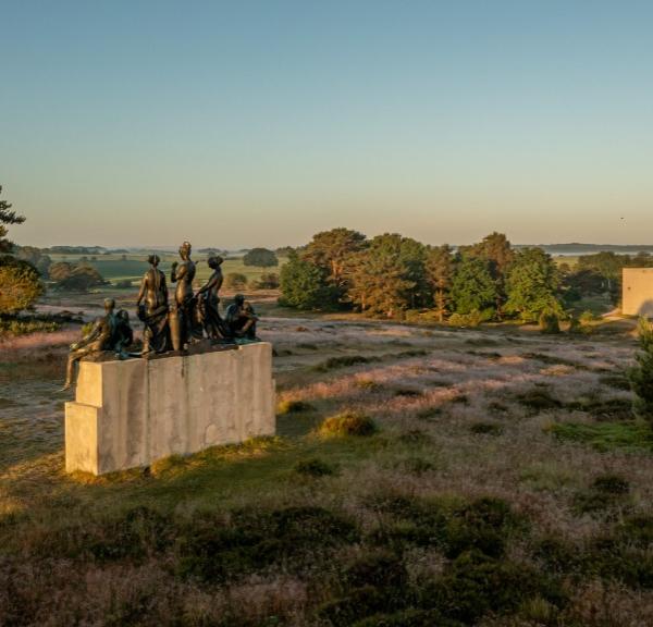 Rudolph Tegners Museum & Statuepark. Oplev de smukke statuer i naturen.