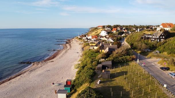 Tisvildeleje by og strand