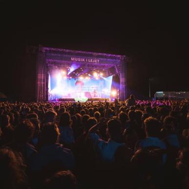 Udendørs festivalen Musik i Lejet i Tisvildeleje